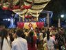 Grande público acompanha o acionamento das luzes de Natal na praça de São João do Oeste