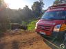 Mulher fica ferida em capotamento de carreta agrícola no interior de Itapiranga