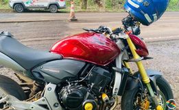 Jovem fica ferido em queda de motocicleta na SC 163, em Itapiranga