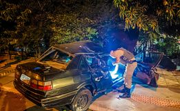Colisão lateral deixa dois feridos no bairro Agostini; assista ao vídeo