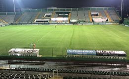  Chape recebe o Guarani para embalar terceira vitória seguida na Série B