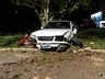 VÍDEO: Motorista invade praça e foge do local em São Miguel do Oeste