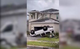 Fotos mostram destruição deixada pelo furacão Milton, na Flórida