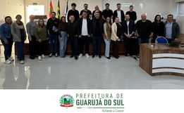 Guarujá do Sul participa de curso sobre Comunicação Pública Inteligente