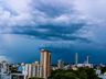 SC tem alerta para chuva intensa e queda de granizo neste domingo; veja por região