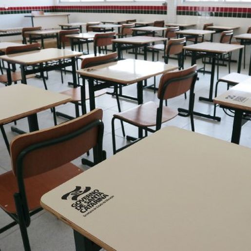 SC define cronograma de funcionamento de transporte e educação