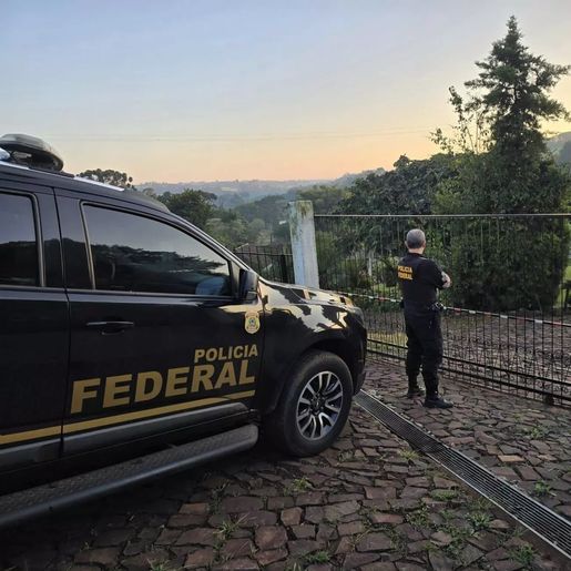 Homem é preso em Maravilha por armazenamento de imagens de abuso infantil