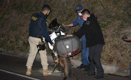 Motociclista fica gravemente ferido após colisão com carro na BR-282