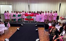 Jantar de abertura do Outubro Rosa reúne cerca de 450 pessoas em SMOeste 