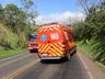 Motorista fica ferido em tombamento de carreta na PR-180 
