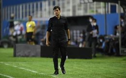 Tempo de treino não aponta evolução, Inter repete erros e tropeça na própria estratégia