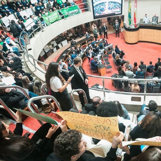  Apuração sobre ao menos 700 casos de possíveis fraudes no Universidade Gratuita começa em 30 dias