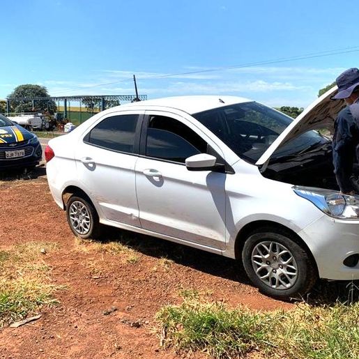 PRF recupera veículo roubado com placas clonadas na BR 163