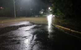 Rio do Sul enfrenta 3ª enchente do ano e quatro abrigos são abertos