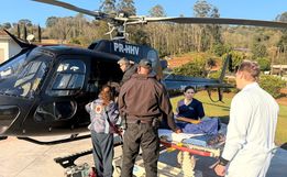 Mulher com suspeita de AVC é levada de helicóptero de Modelo para Chapecó