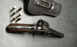 Motoristas são presos por porte ilegal de arma de fogo 