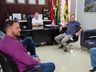 Cheque simbólico de R$ 251 mil é entregue pela Câmara à Prefeitura de Cedro