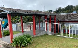 Jovem é detido após invadir escola no centro de SMOeste