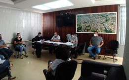 COVID: "Para disponibilizar leitos, é necessário contratar mais médico" diz Gestora de Hospital