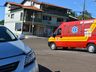 Motociclista fica ferido em colisão com carro no centro 