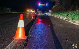 VÍDEO: Condutor capota camionete e a abandona em seguida na BR-282 
