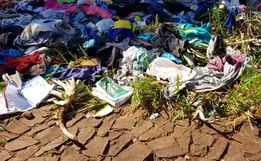 Lixo continua sendo jogado em terrenos baldios em SJCedro