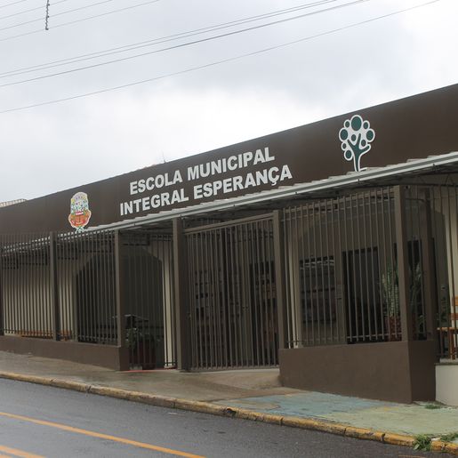 Rotatividade de alunos estrangeiros gera desafio para escola de Itapiranga