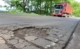 Obras na SC 163 sofrem nova paralisação em virtude de problemas mecânicos 