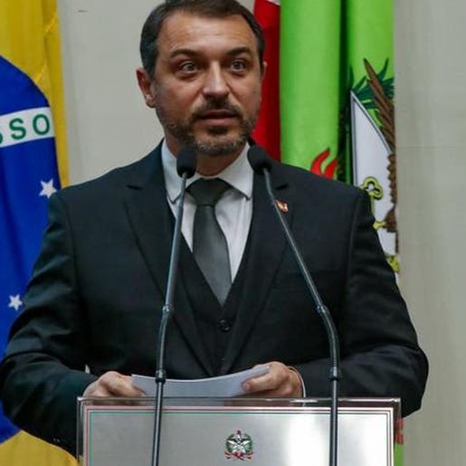 Defesa de Moisés acredita em mudança de entendimento dos julgadores sobre impeachment