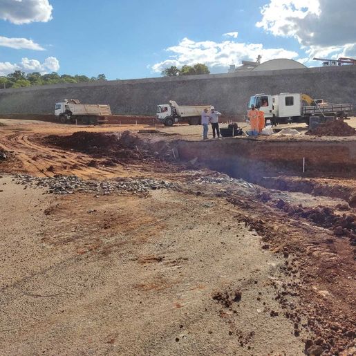 Rotatória de acesso à São José do Cedro começa a ganhar forma