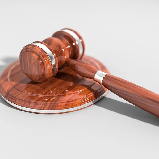 Empresa assume corrupção no governo de SC e é autorizada a devolver R$ 44 milhões