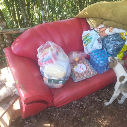 Ação de voluntários visa construir casa para pai e filho no interior de SJCedro