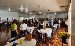 Encontro regional de professores aposentados reúne quase 100 pessoas em Itapiranga 