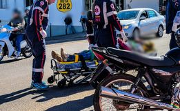 Colisão entre motos deixa feridos na Willy Barth; vídeo