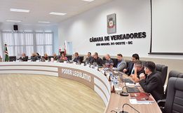 Após polêmica, polícia e discussão vereadores aprovam projeto que trata sobre locação de sepulturas 