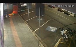 Motocicleta é furtada de estabelecimento no centro de SMOeste