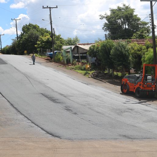 Obras do Programa Asfalta Cedro foram retomadas