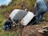 Veículo sai da pista e se choca contra barranco na BR-163, em SMO 