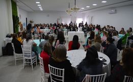 Professores comemoram seu dia diferente em Campo Erê 