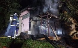 Incêndio atinge barracão da APAE em Francisco Beltrão