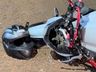 Condutor foge após colisão entre carro e moto em São Miguel do Oeste