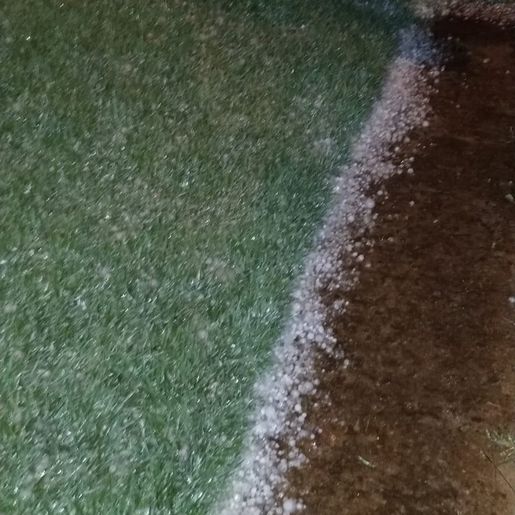 VÍDEO: Chuva de granizo atinge Campo Erê na noite deste sábado 
