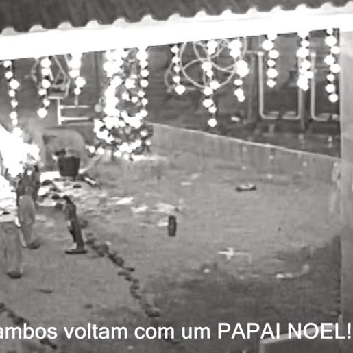 VÍDEO: Presépio é destruído por vândalos em Praça de Barra Bonita
