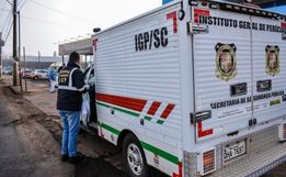 Papai Noel invade residência rende casal e mata jovem a tiros em SC