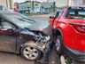 Colisão entre carros deixa homem ferido em Itapiranga