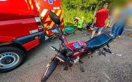 Colisão entre carro e moto deixa dois professores feridos na BR-163