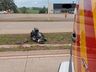 Colisão lateral entre carro e moto deixa dois feridos na BR 163, em São José do Cedro