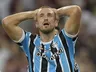 Grêmio perde com pênalti polêmico e está fora da Copa do Brasil