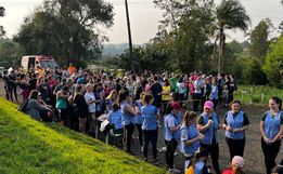 Caminhada da Primavera reúne cerca de 450 pessoas em SMOeste 