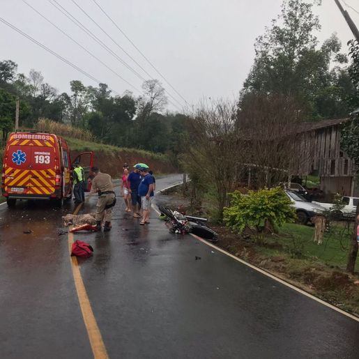 Duas pessoas morrem após colisão envolvendo motocicletas no Oeste